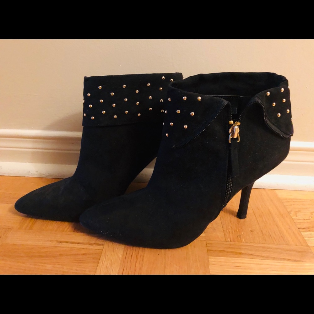 NEW🌟Nine West Heeled Booties